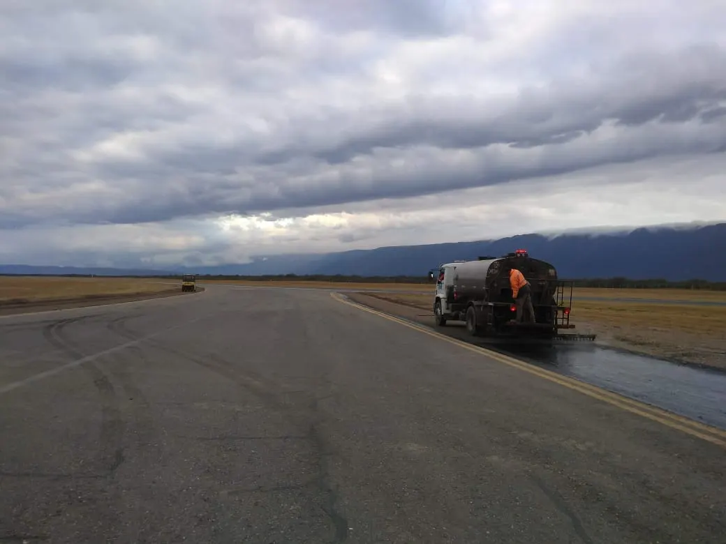 Pavimentación del Aeropuerto Felipe Varela — imagen 6