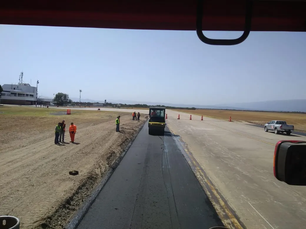 Pavimentación del Aeropuerto Felipe Varela — imagen 8