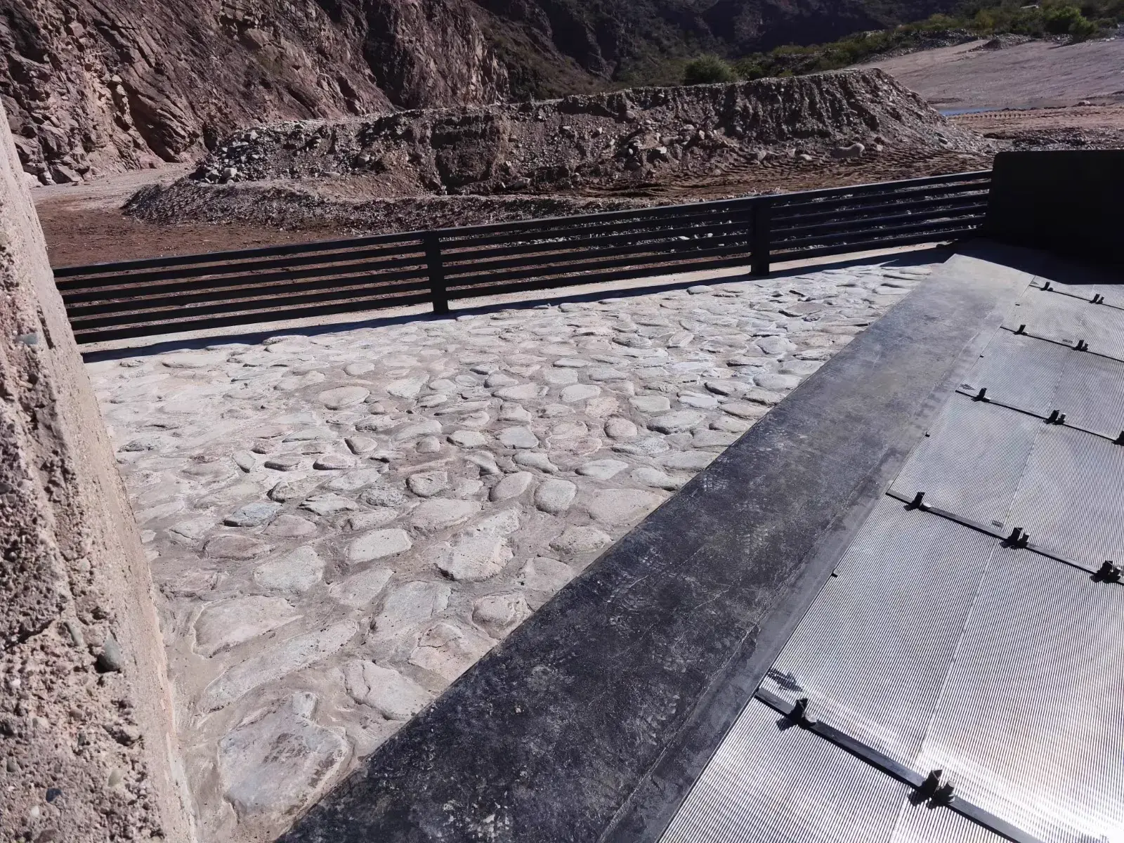 Mejoramiento y Adecuación de la Toma de Agua de Riego – Río La Troya — imagen 5